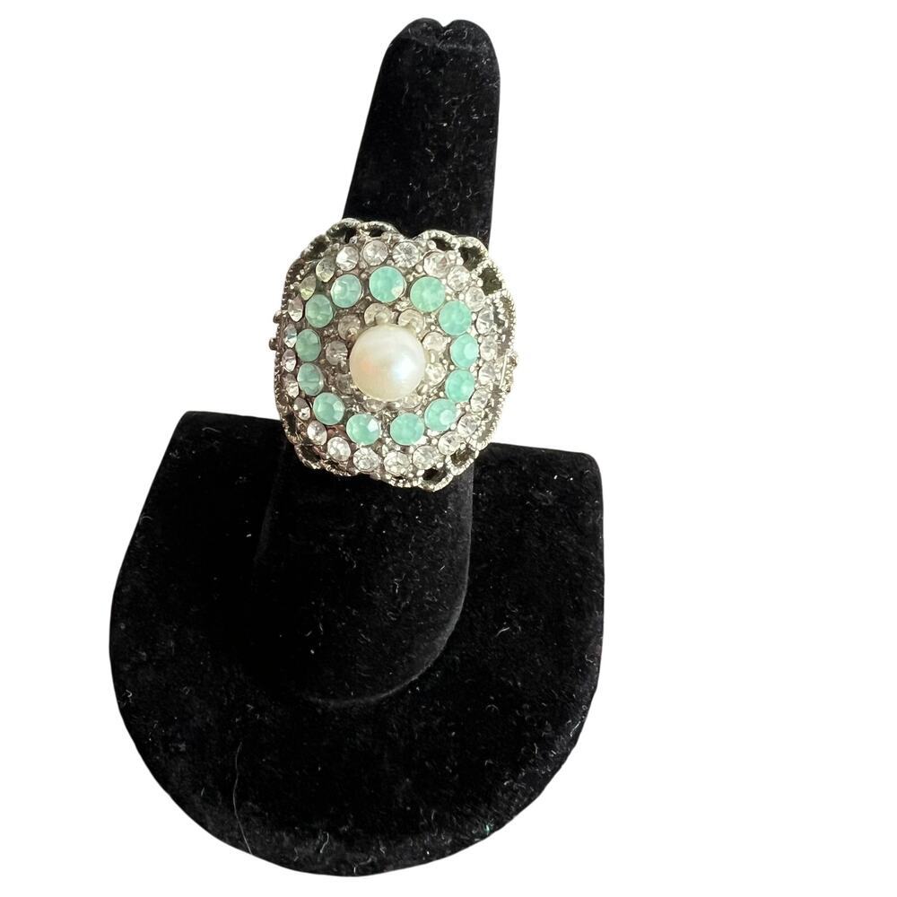 Seafoam green & rhinestone studded faux pearl adjustable cocktail ring size 8.5